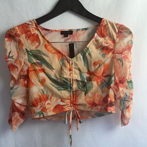 Crop TopFloral Skirt Set - Picture 7 of 8